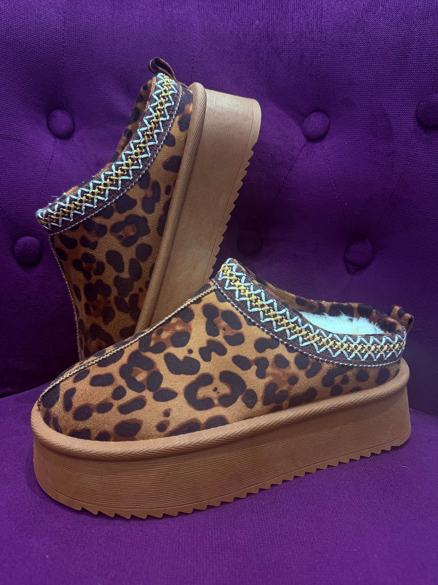 Boots Courtes Léopard – Moltonées & Compensées