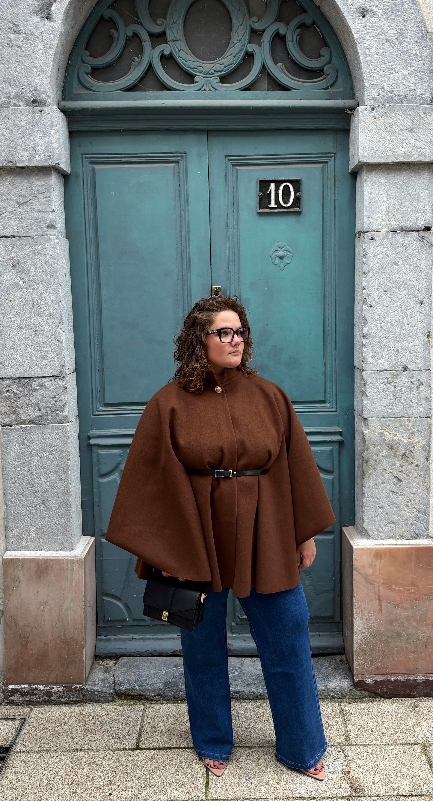 Capes